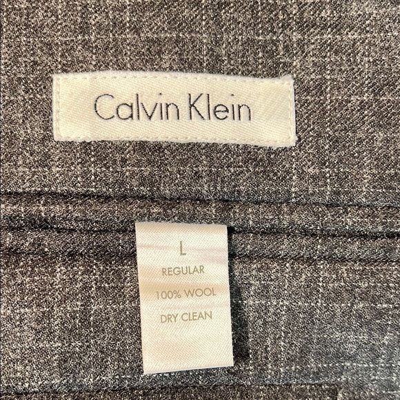 Calvin Klein Gray Sport Coat with Notch Lapels - Picture 5 of 7